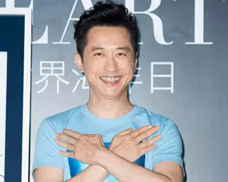 卸下奇葩臉！哈林「57歲再得子」重燃滿滿父愛　自豪「兒子一見我就笑」：我為孩子改很多