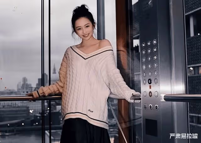 富豪老公剛出事，她就急忙把女兒推進圈了？！