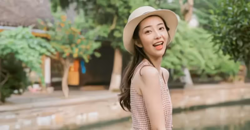和老婆離婚，我全家重歸農門，我那個癱瘓要保姆照顧的媽瞬間痊癒
