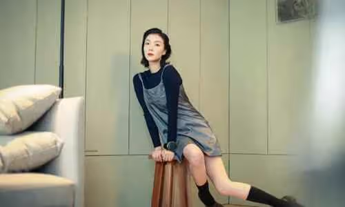 齊溪和誰長得很像為何離婚 與大佬甜是一個人嗎