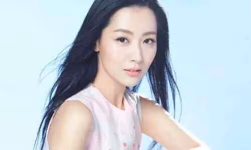 白冰個人資料原名叫什麼 她的兩任丈夫是誰