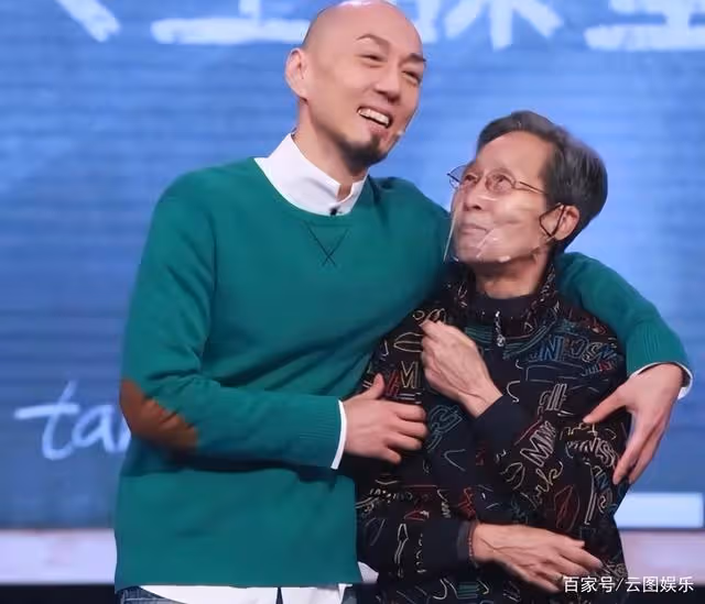 TVB男星戴耀明宣布與前女友復合將結婚，曾暗戀佘詩曼多年