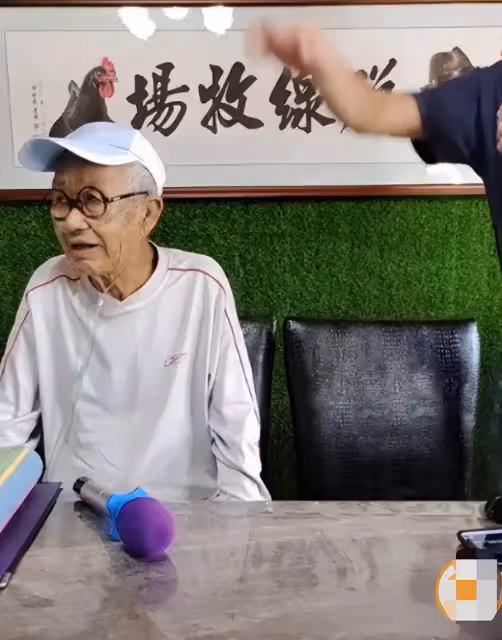 台灣喜劇泰斗陳炳楠離世，享年90歲，兩天前還直播亮金嗓