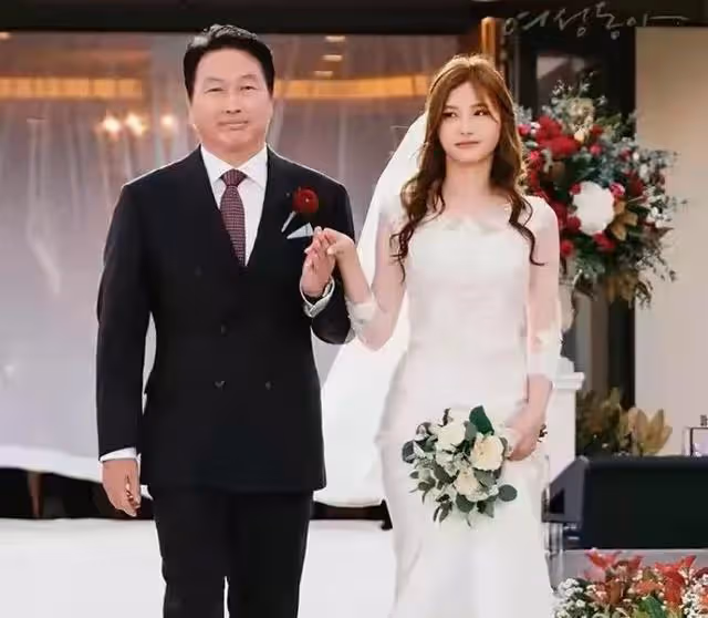 韓國最強小三:逼財閥登報拋棄總統之女,這女人的手段有多可怕?