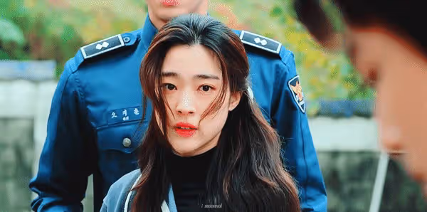 這是換了個頭嗎…