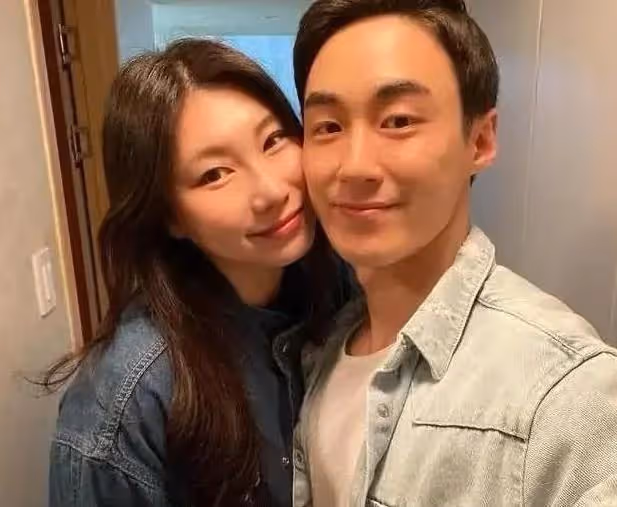 韓42歲選美冠軍找小男友，14歲年齡差被嘲吃嫩草，看到身材後噤聲