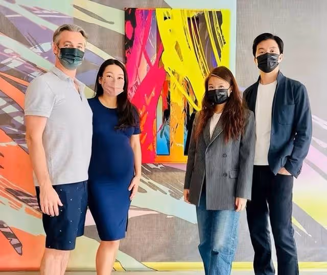 香港知名富三代宣布剖腹產子！寶寶很像已故富商外公，被贊有福氣