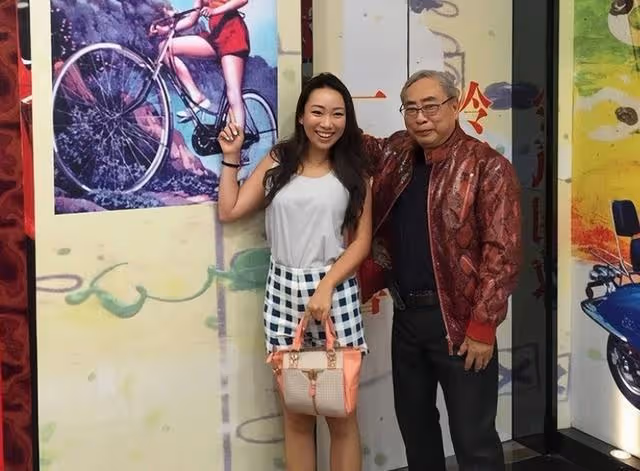 香港知名富三代宣布剖腹產子!寶寶很像已故富商外公,被贊有福氣
