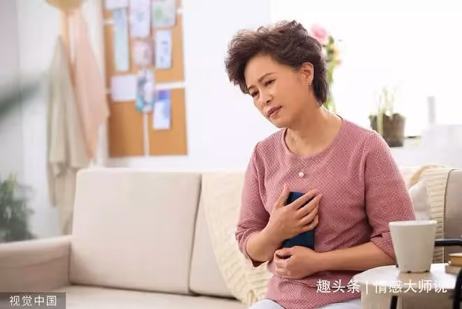 婚前我媽給我買了套房,並做了財產公證,婆家人知道後當場發飆