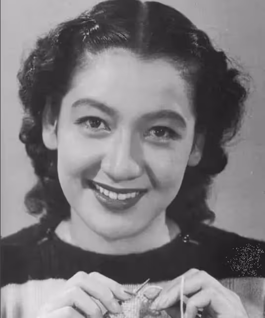 日本女演員原節子,被「送給」麥克阿瑟當情人,活到95歲終生未婚
