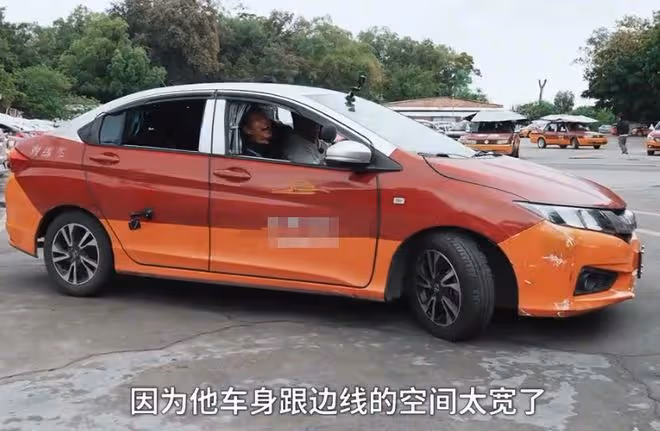 53歲港星麥長青內地模擬考駕照,科目一二三均不合格,有20年駕齡