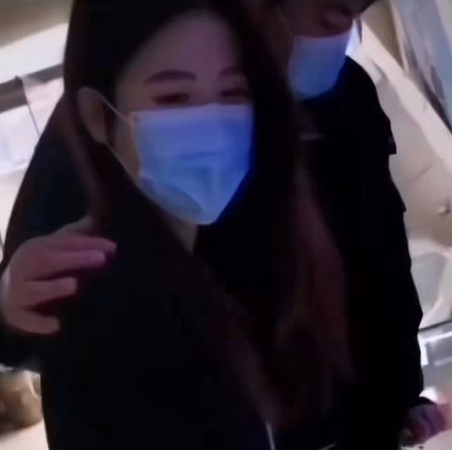 曝朱小偉未婚妻辭去教師工作,欲開店當老闆,大衣哥花50萬買店面