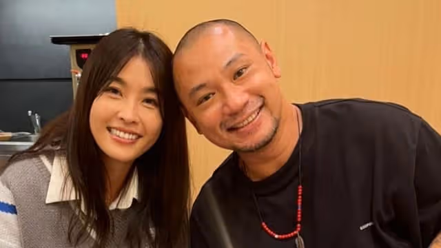 交往2年情斷！金剛、小嫻直播痛哭曝分手原因