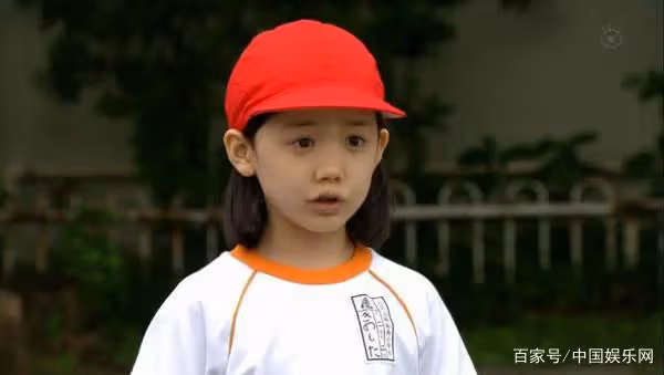 「天才童星」蘆田愛菜6歲身價超過千萬 現如今升入大學讀醫學