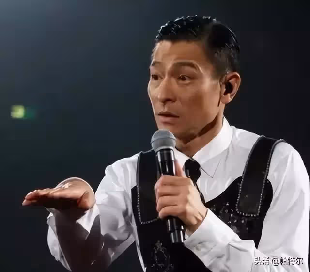 為了粉絲一封信,劉德華就把演唱會開到他家鄉!