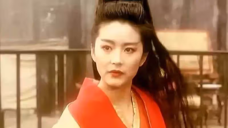 林青霞「女兒」長大了,實力堪比一線小花,眉毛和林青霞一模一樣