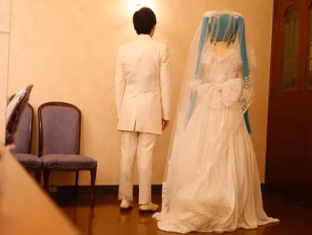 日本小哥與初音結婚兩年不到,老婆停止服務,只剩一句無法連接