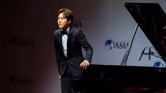 卷嫖妓風波後「下落不明」　李雲迪與父親名下財產被扣押