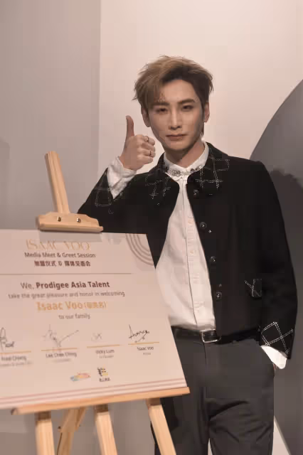 Isaac加盟新公司成蔡恩雨師弟　矢言要帶IN21T來馬開演唱會！