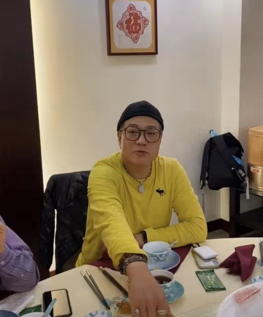 TVB老戲骨憶與亡母點滴,難忘睡覺期間獲對方喂食,低谷時曾割脈