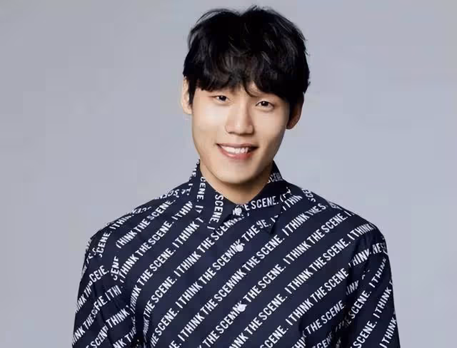 61歲的知名諧星上吊,26歲演員滅火救人,雙胞胎女演員遭性騷擾