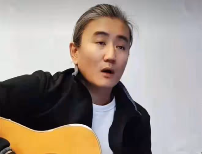 知名童星葉靜近況,41歲胖60斤頭髮花白,理髮店關門無奈親自剃頭