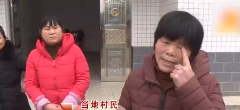 39歲高齡孕婦生下獨眼寶寶，天生只有一隻眼睛，母親決心為她「捐眼」感動眾人：母愛無私
