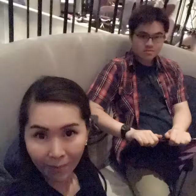 「李世民」林俊賢女兒宣布改名！想出道，五官深邃身材完美，曾參加港姐選美卻遭淘汰，20歲兒子沒爸爸帥，網：浪費了好基因