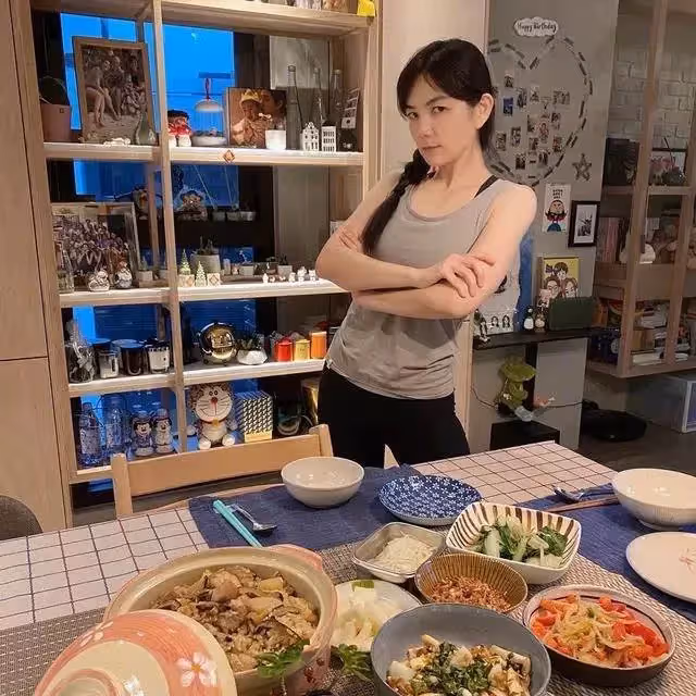Ella曬出臺北的千萬豪宅:在家做飯帶娃收拾家,這生活,實名羨慕!