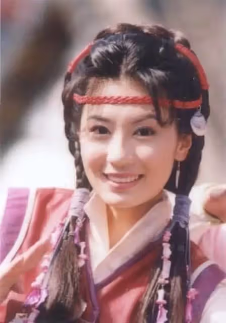 林青霞下巴美人溝，高圓圓V中帶方，都是頂級美女的標志