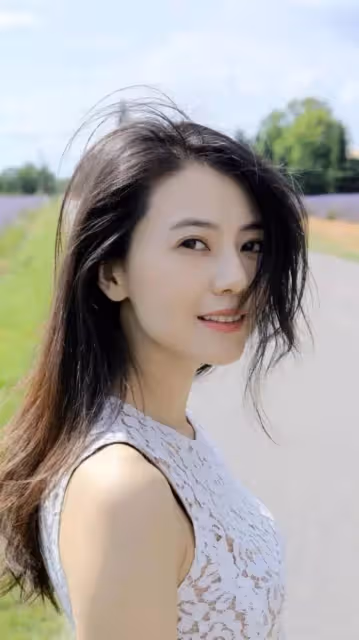林青霞下巴美人溝，高圓圓V中帶方，都是頂級美女的標志