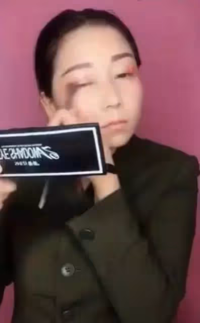 大媽要模仿香妃被人嘲笑,化妝後美翻了,網友:失傳已久的易容術!