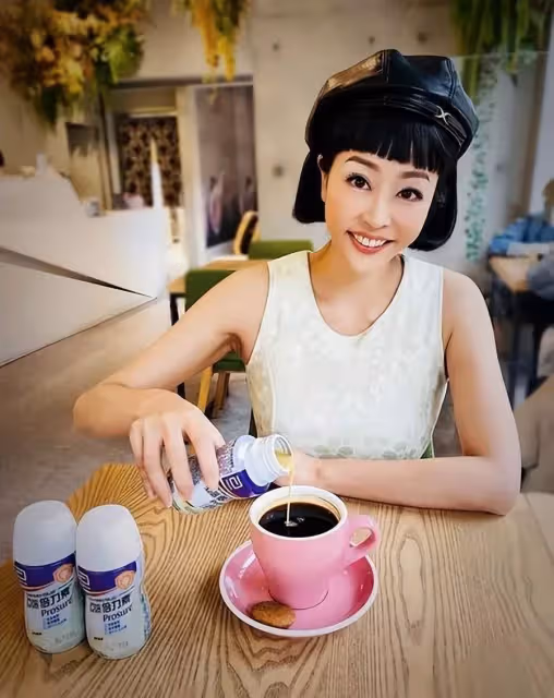 47歲女星唐玲公開患病「已到末期!」害怕到呼吸困難,醫生證實只剩「三到六個月」網幫集氣:希望有奇跡出現
