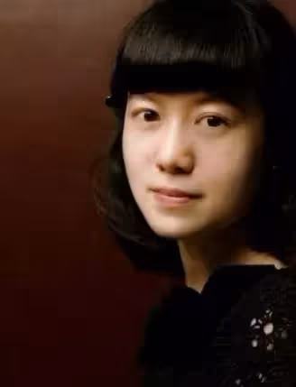 嫁大53歲尪!為顧老公身體「18年堅持早睡」卻遭非議 丈夫公開遺囑「證明老婆是真愛」繼子掛保證:她是好女孩