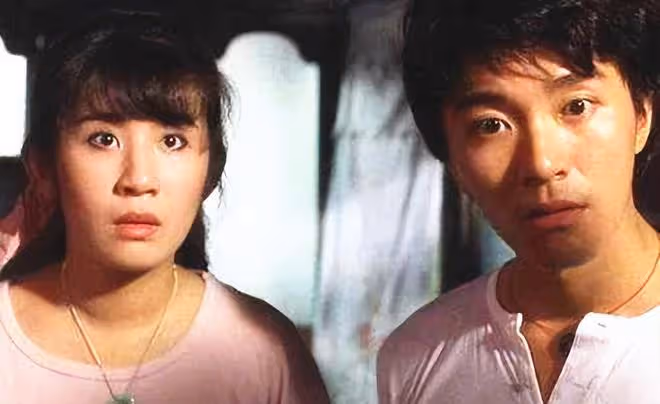 56歲吳君如近照，穿短裙白皙美腿吸睛，直言當初要演丑角很不開心