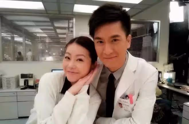 億萬闊太張韋怡凌晨哭訴,兒子在學校被欺負,班主任卻顛倒是非