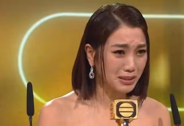 情緒疑再受困擾!TVB知名星二代曝遭網絡欺凌,曾因患抑鬱自殺3次