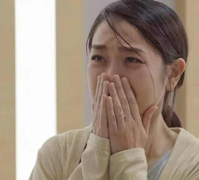 情緒疑再受困擾!TVB知名星二代曝遭網絡欺凌,曾因患抑鬱自殺3次