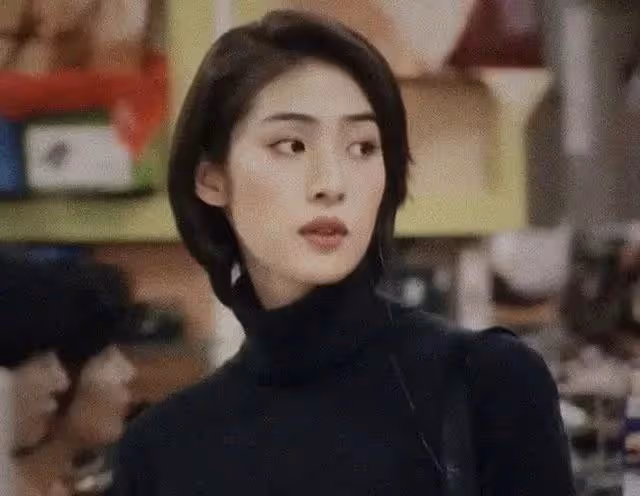 54歲又怎樣?她至死都是女王