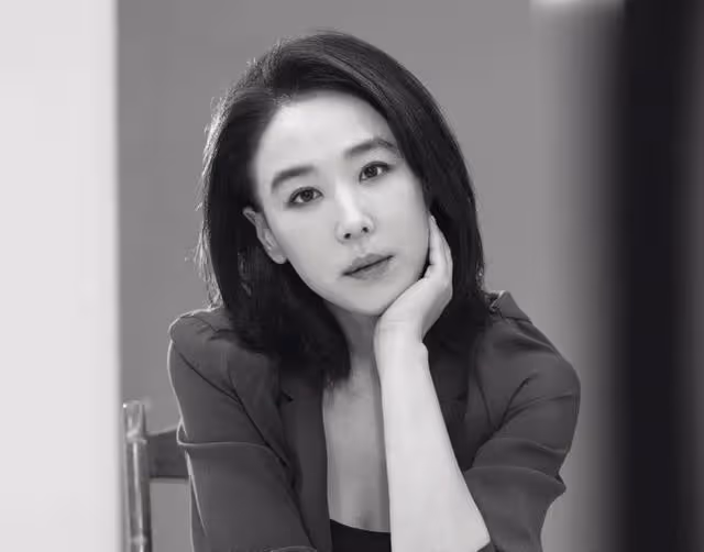 劉智泰主持了影后姜受延的葬禮，李秉憲和秋瓷炫等藝人前往送行