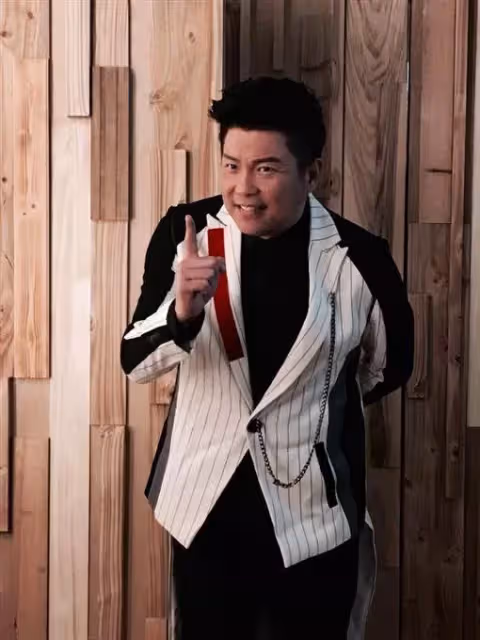人生無常！曾國城「打給多年老友」，接起後「自責淚灑攝影棚」：對不起遲了2年