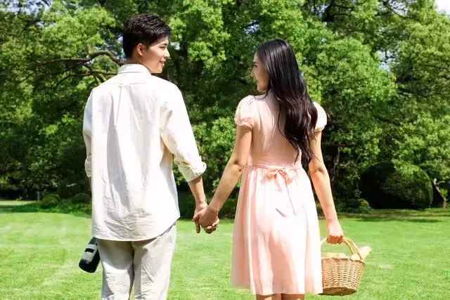 夫妻之間過日子AA制 婆婆做手術丈夫卻和妻子要錢 妻子：憑什麼