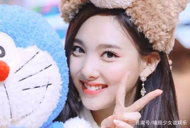 娛樂圈「兔牙」女星圖鑑：港風和韓風截然不同，隨大流矯正太可惜