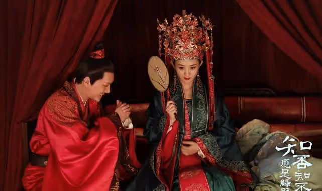 趙麗穎終於開始反擊了,自爆離婚內幕,馮母怒斥:算你狠!