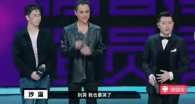 16年接不到戲!明道復出首戲就被淘汰,眼泛紅落淚「爆多年心酸」,趙薇心疼哽咽安慰