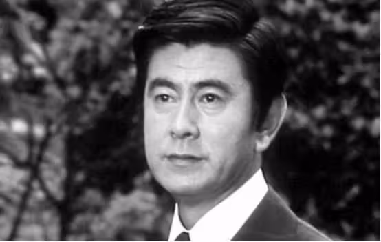 大島茂的曠世戀:照顧病妻40年不離不棄,83歲去世當天娶了他初戀