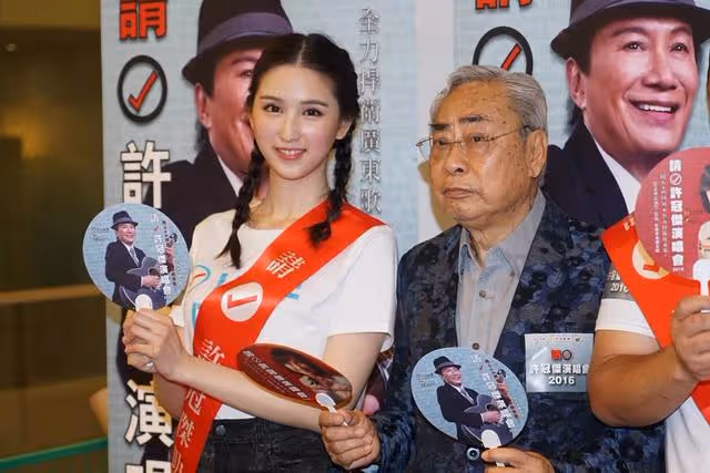 樣貌大「進化」,前港姐離巢7年重返TVB,「爺孫戀」曾轟動一時