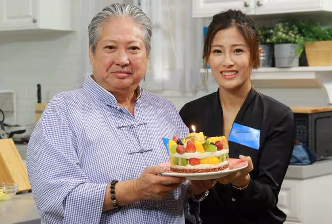 洪金寶兒媳太有愛心！每周免費派100個盒飯給老人，稱會堅持下去