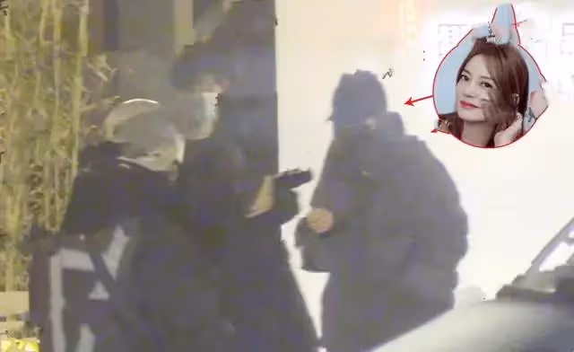 趙薇11歲女兒長大了,近照曝光皮膚白皙,清澈大眼像極小燕子,老公久未露面婚姻成謎