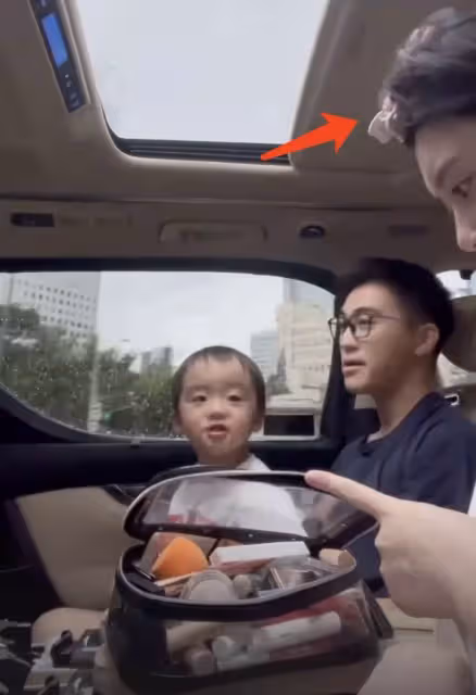 奚夢瑤首次曝光兒子正臉,何廣燊長相清秀跟媽媽如粘貼複製,娃娃音奶萌可愛